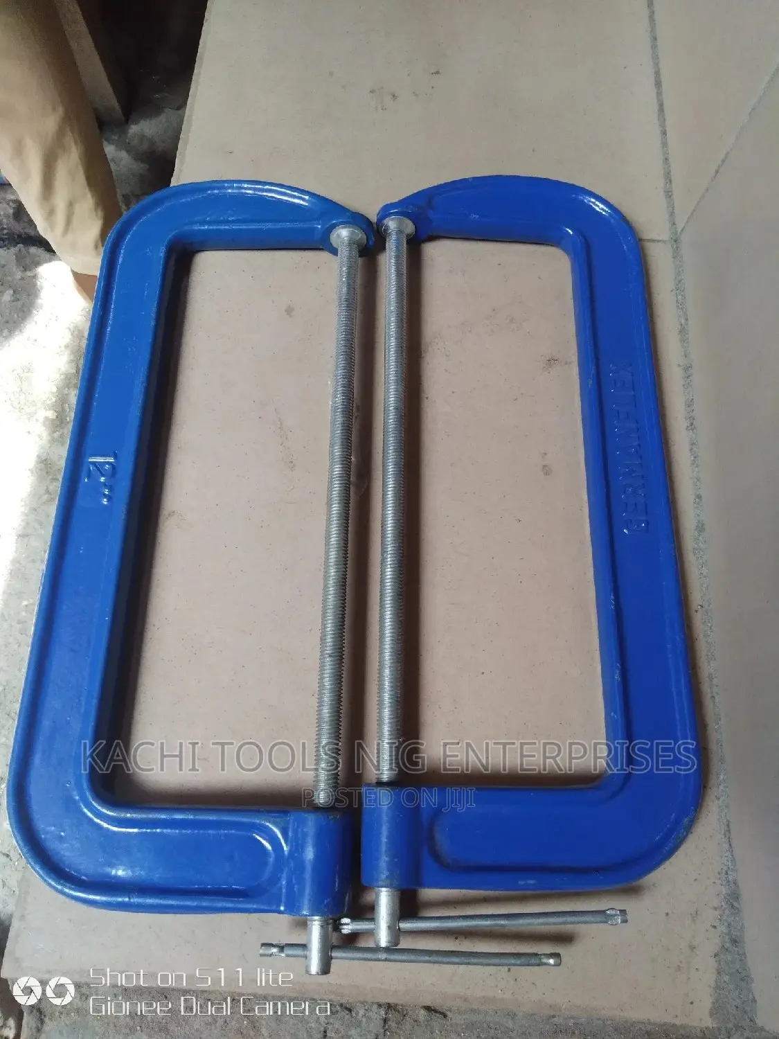 12" G Clamp