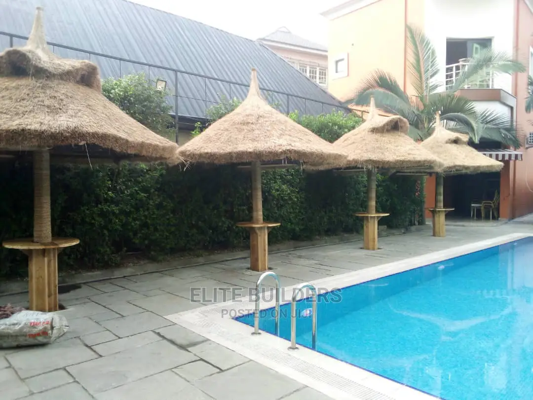 Water Side Bush Bar Gazebo Hut