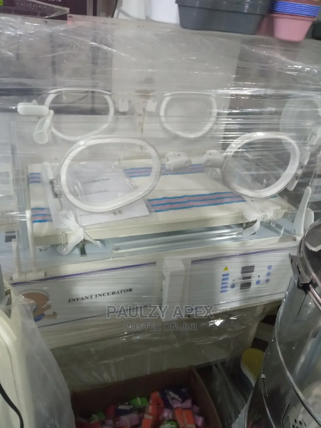 Infant Incubator