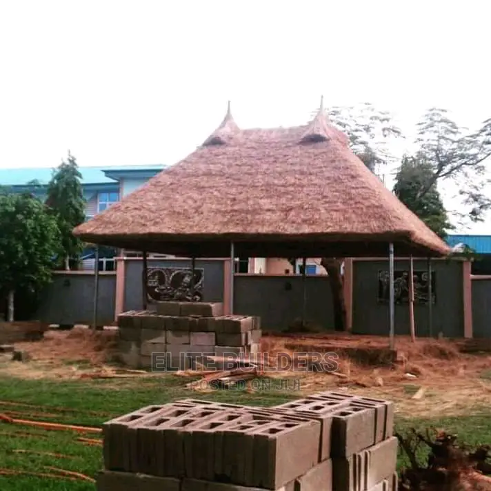 Very Well Build and Cool Bush Bar Gazebo Hut