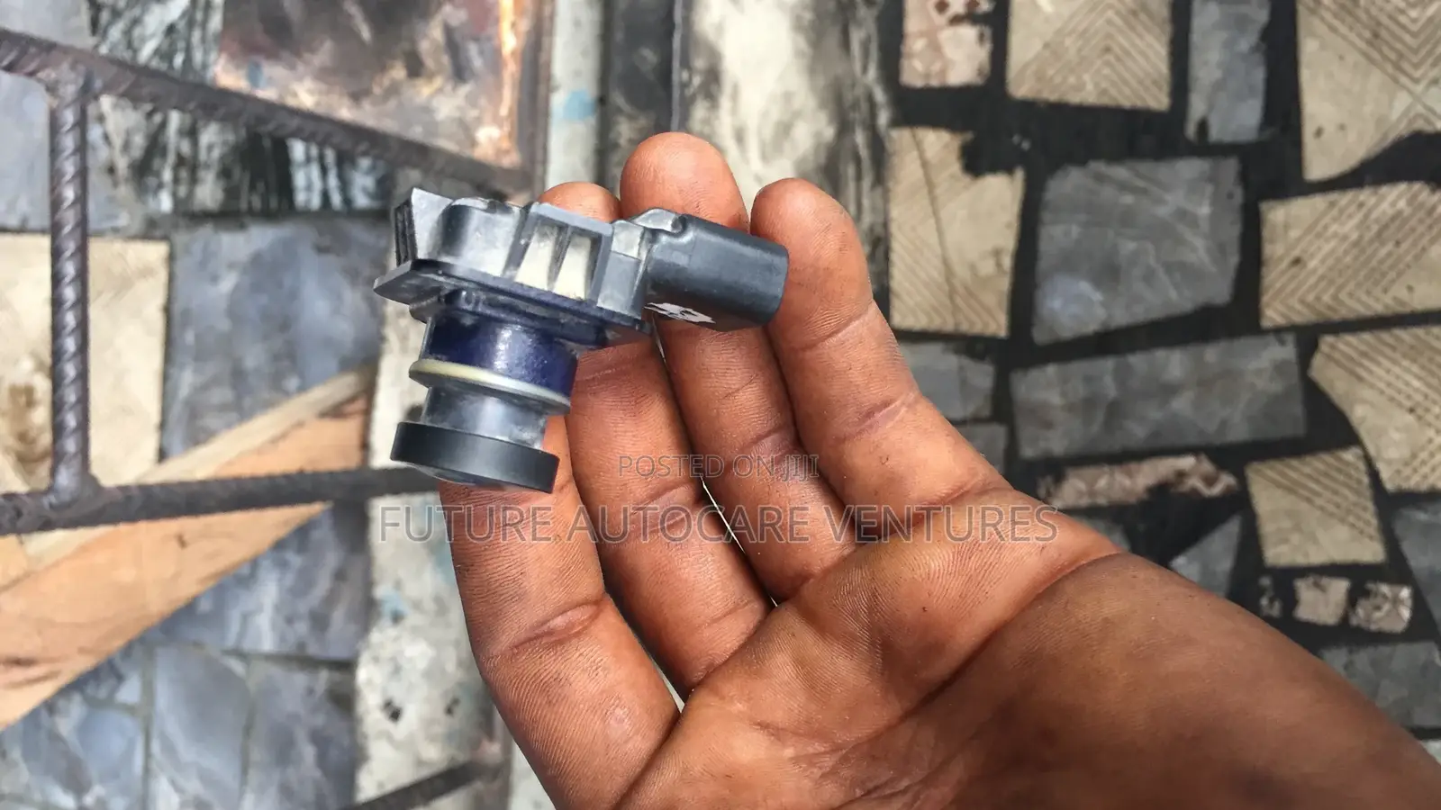 Ford Edge/Explorer Reverse Camera