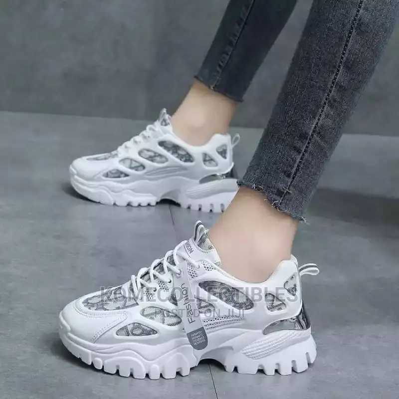 Unisex Sneakers