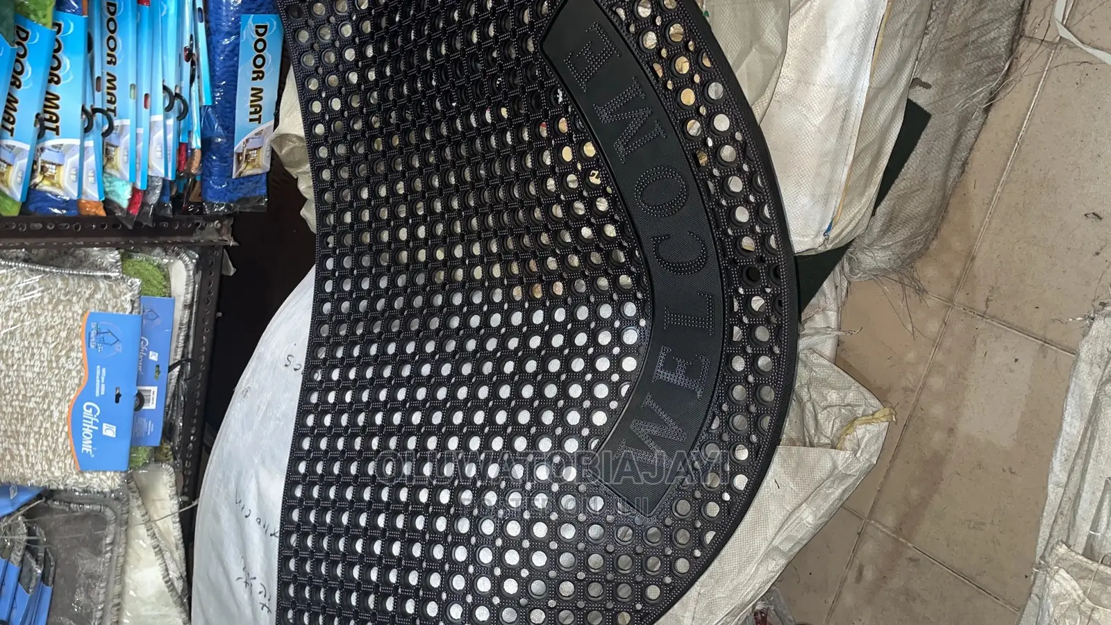 Curved 4ft Hollow Doormat