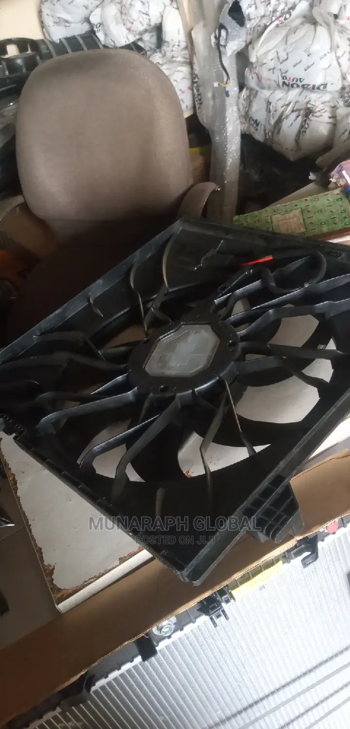 Mercedes Benz GLE 350 Radiator Fan.