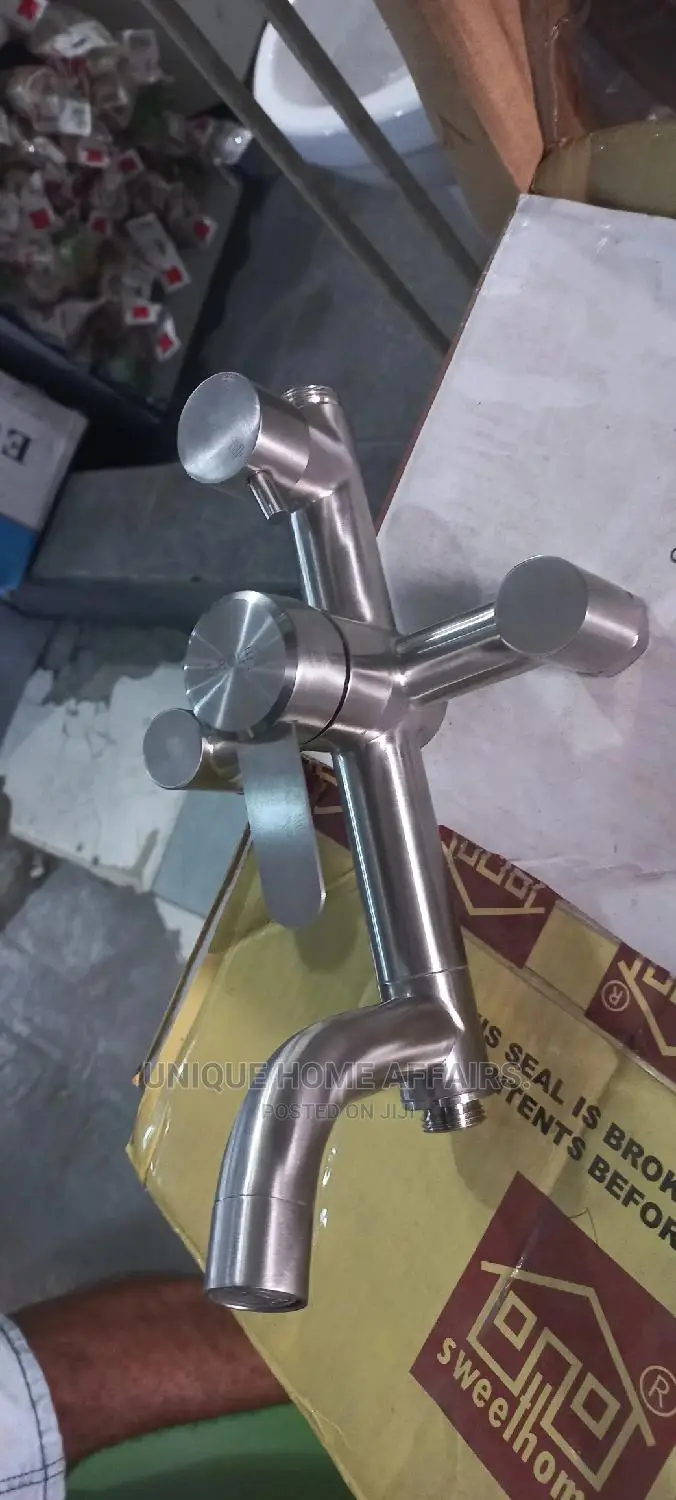Kettle Mouth Shower Set