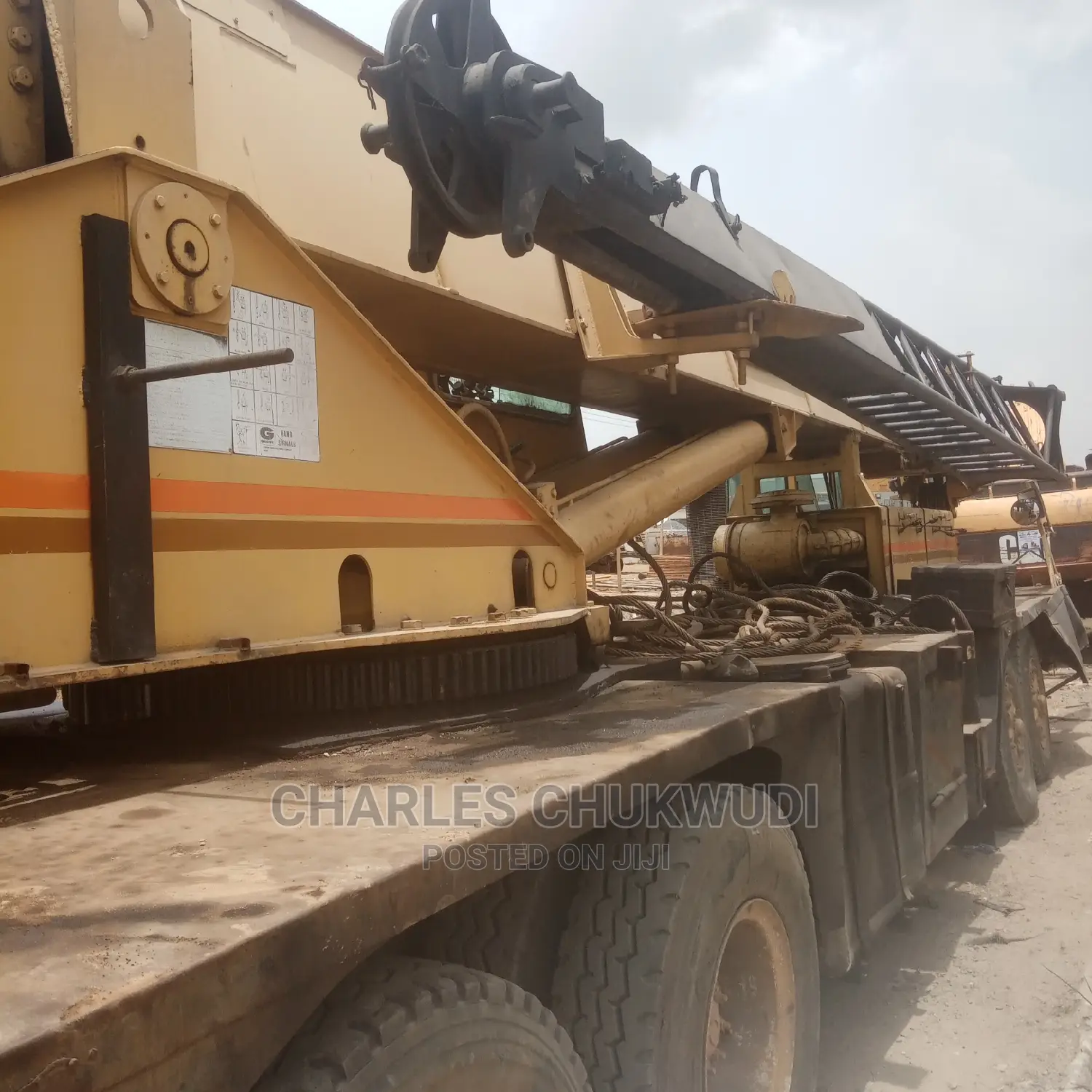35tons Grove Motorized Crane Company Used