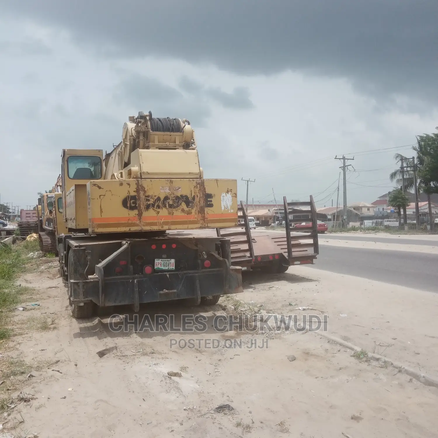 35tons Grove Motorized Crane Company Used