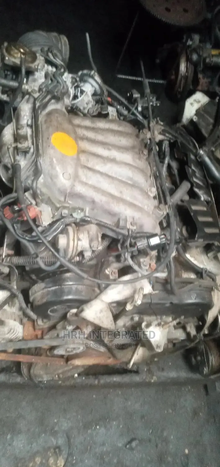 Mitsubishi Galant 2000 Model