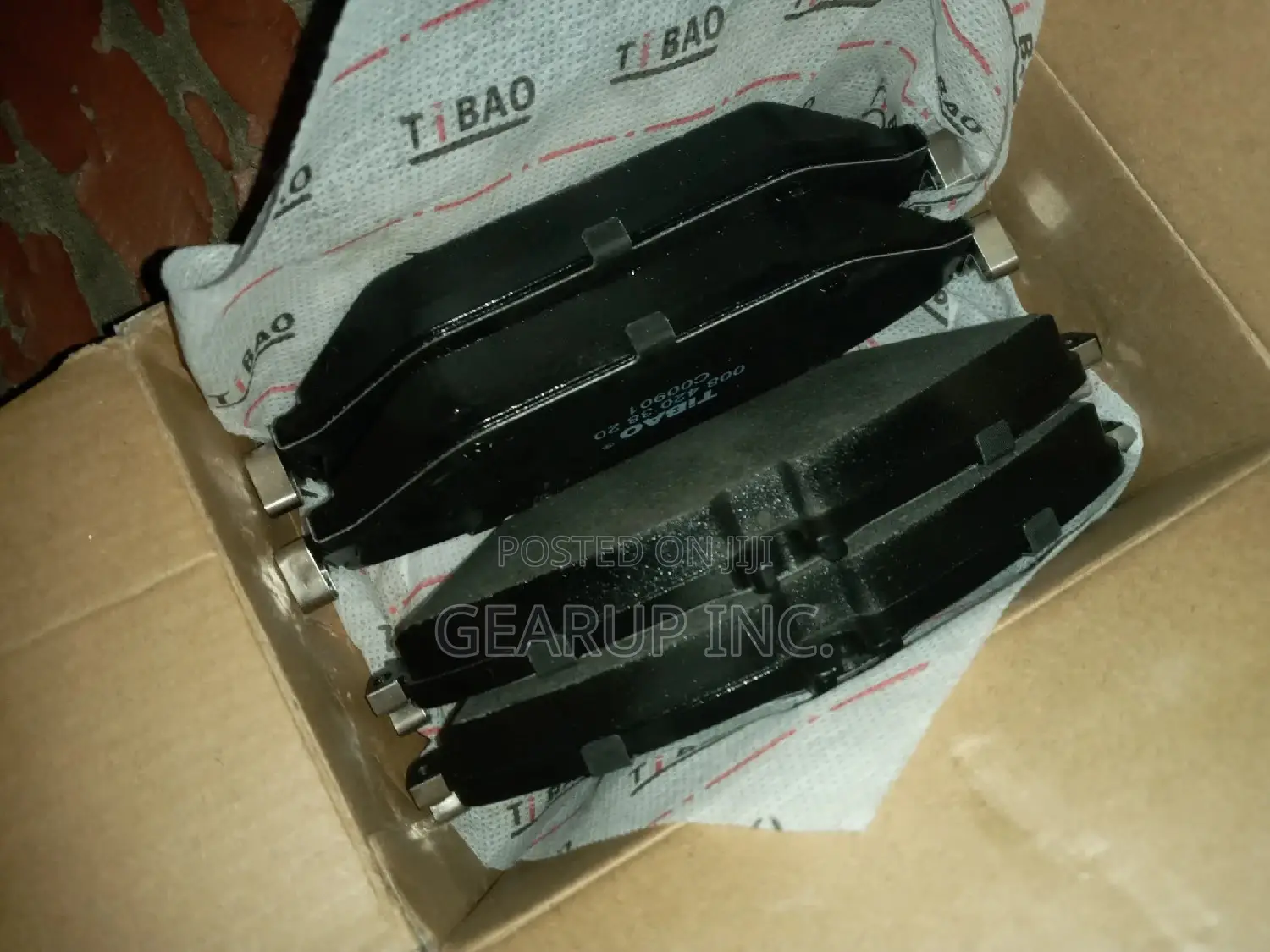A Set of Complete Brake Pads for Mercedes Benz C300