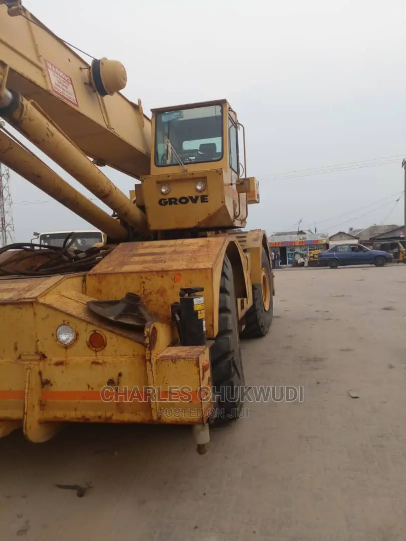 40tons 4x4 Crane Fairly Used