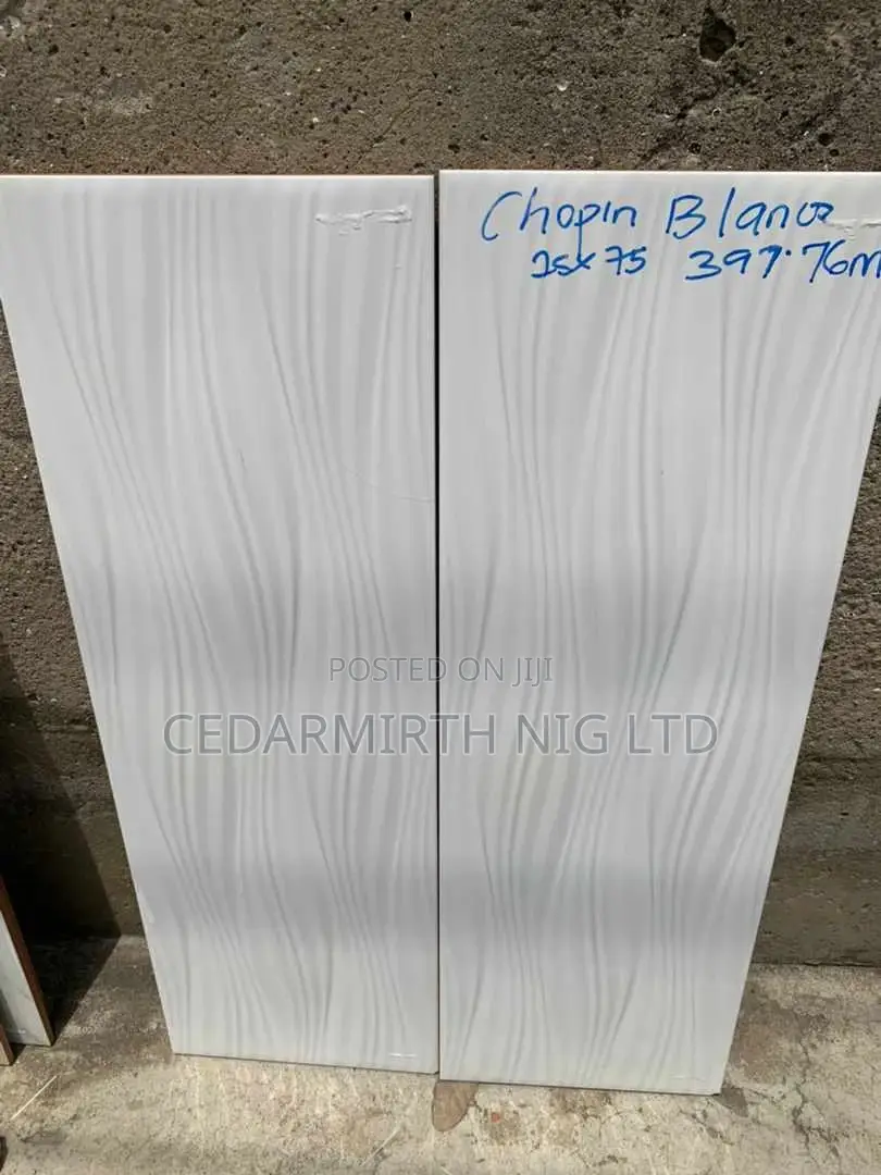 Chopin Blanco Wall Design