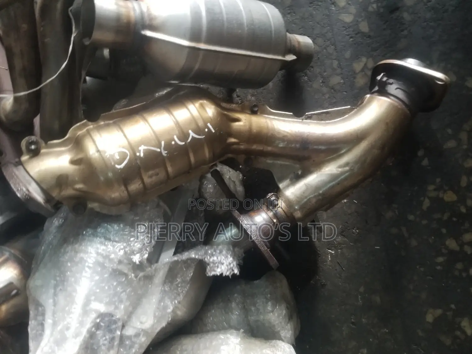 Toyota Highlander 2003/Rx 300 Catalytic Converter