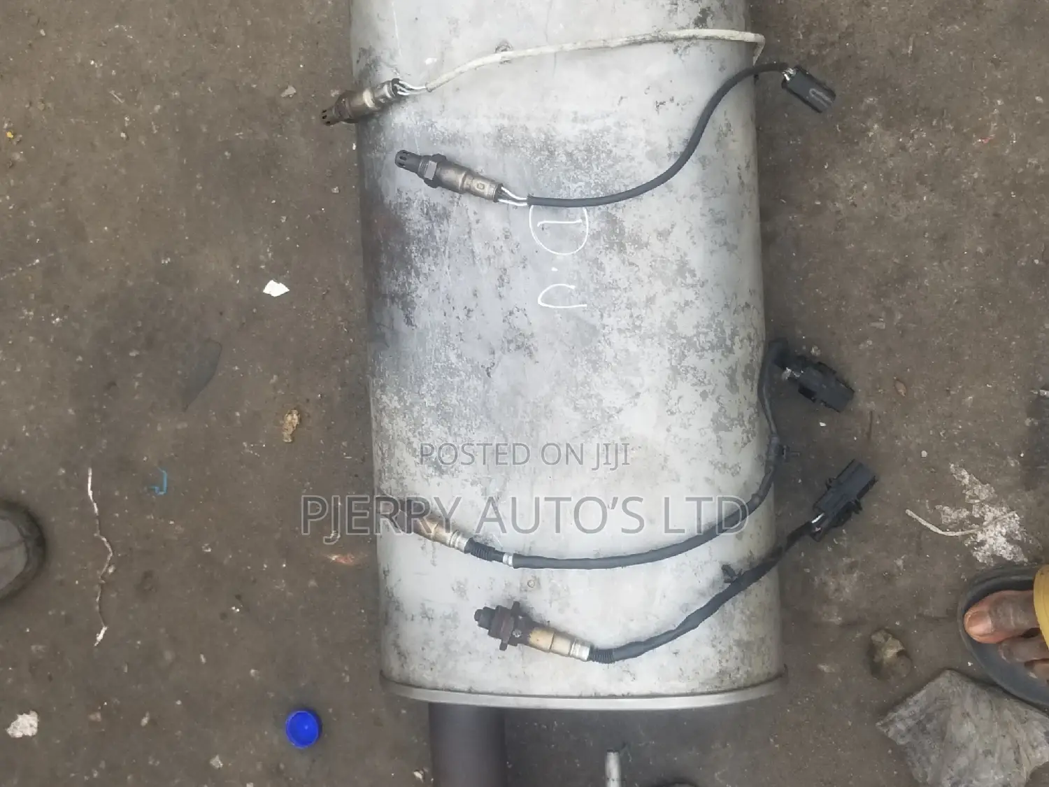 Nissan Pathfinder/Xterra 4.0 Engine Complete Exhaust System