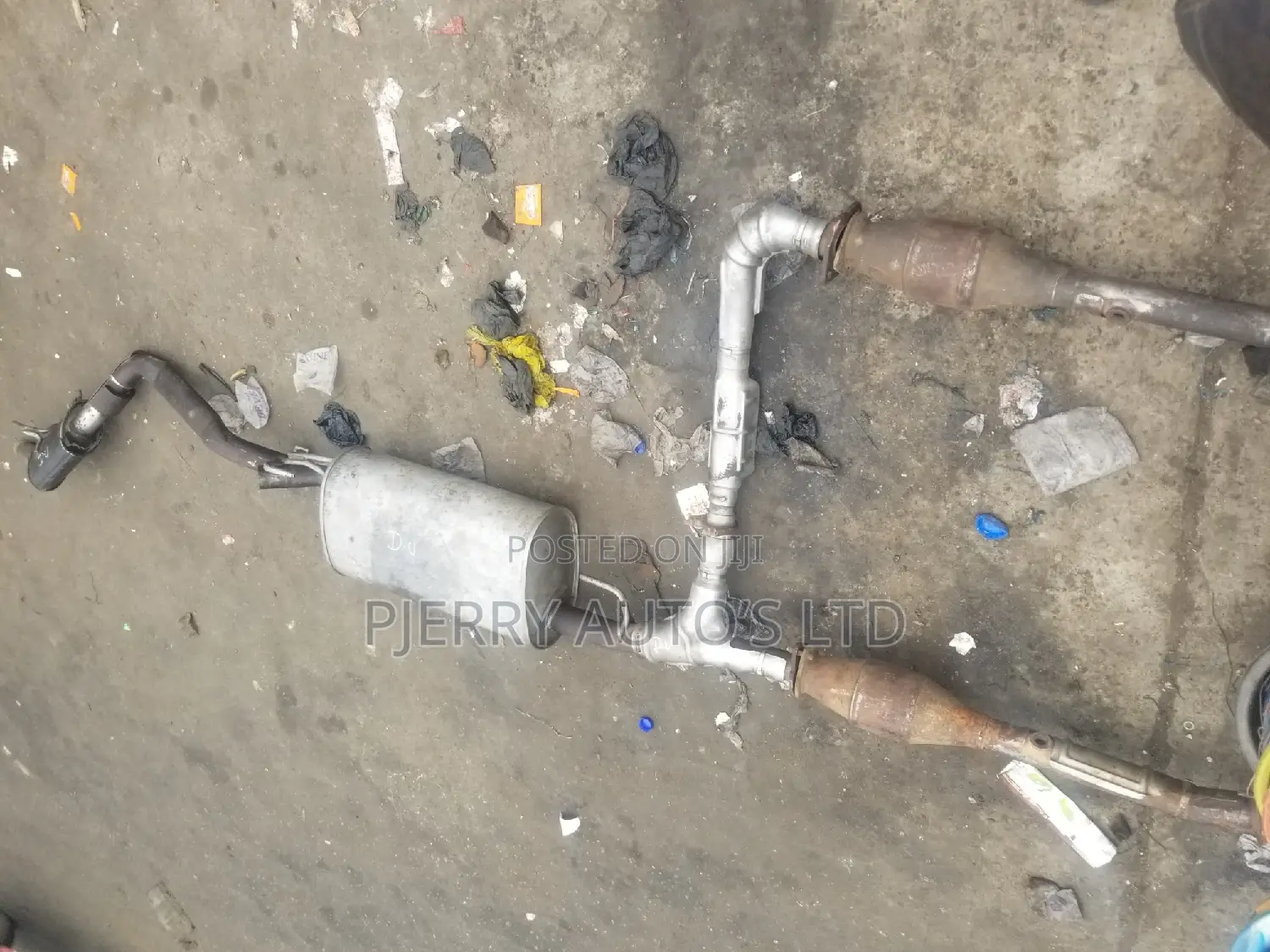Nissan Pathfinder/Xterra 4.0 Engine Complete Exhaust System
