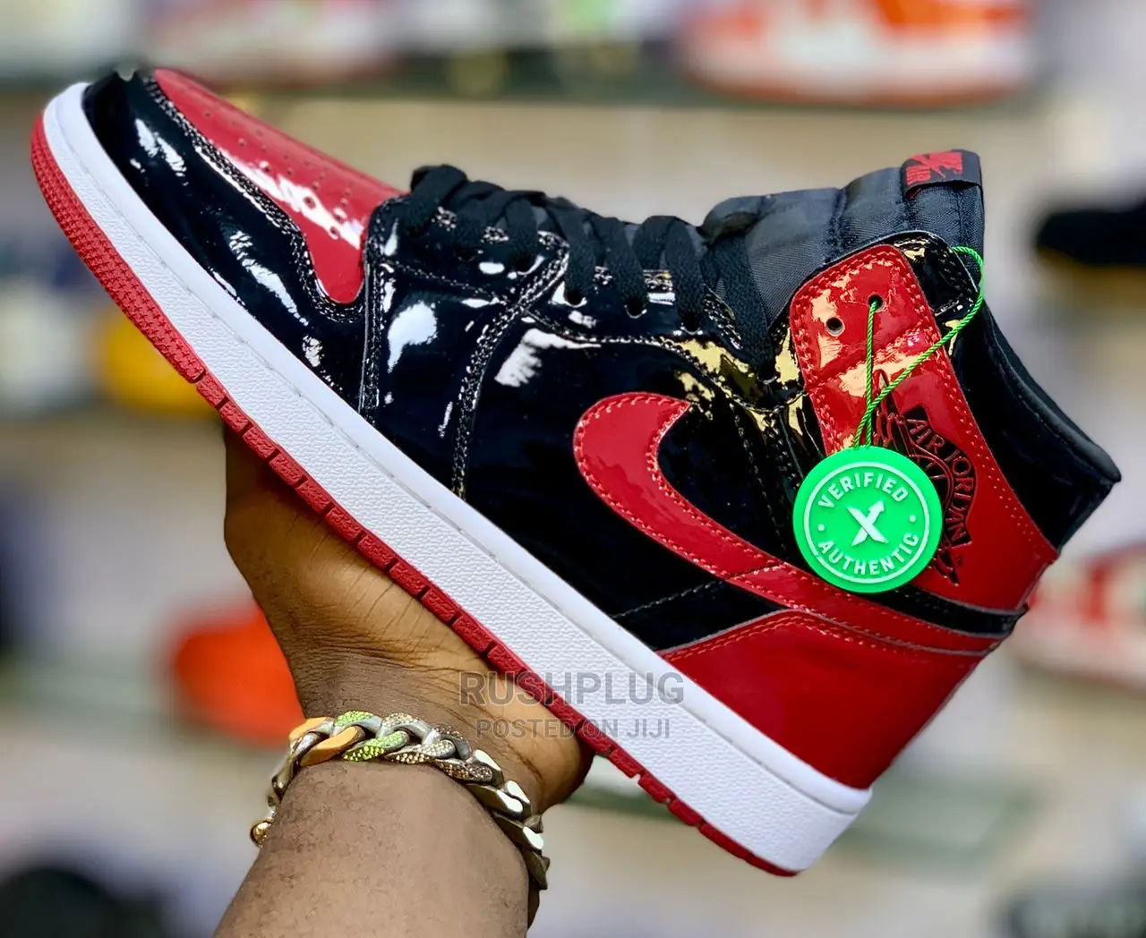 AIR JORDAN 1 Retro High OG ‘ PATENT BRED ‘