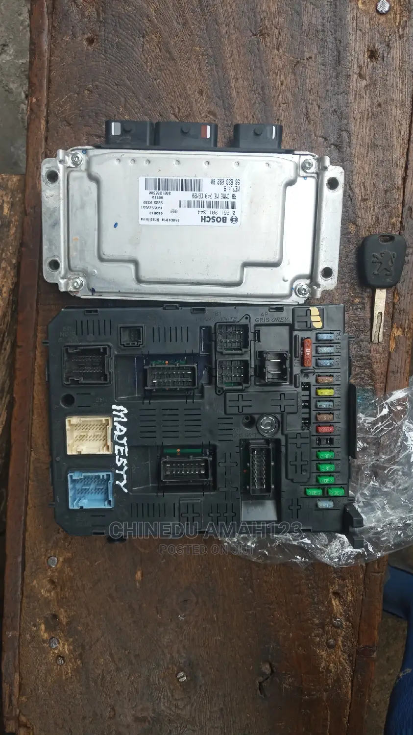 Complete Bear Box for Peugeot 307