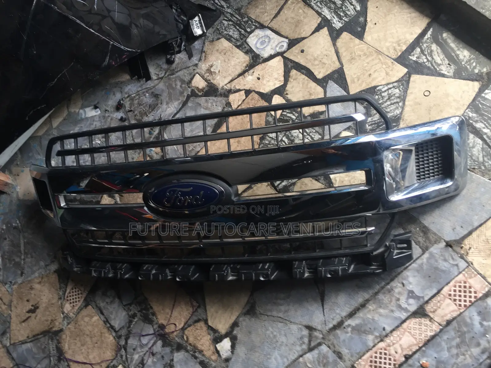 Ford F-150 2018-2020 Grille
