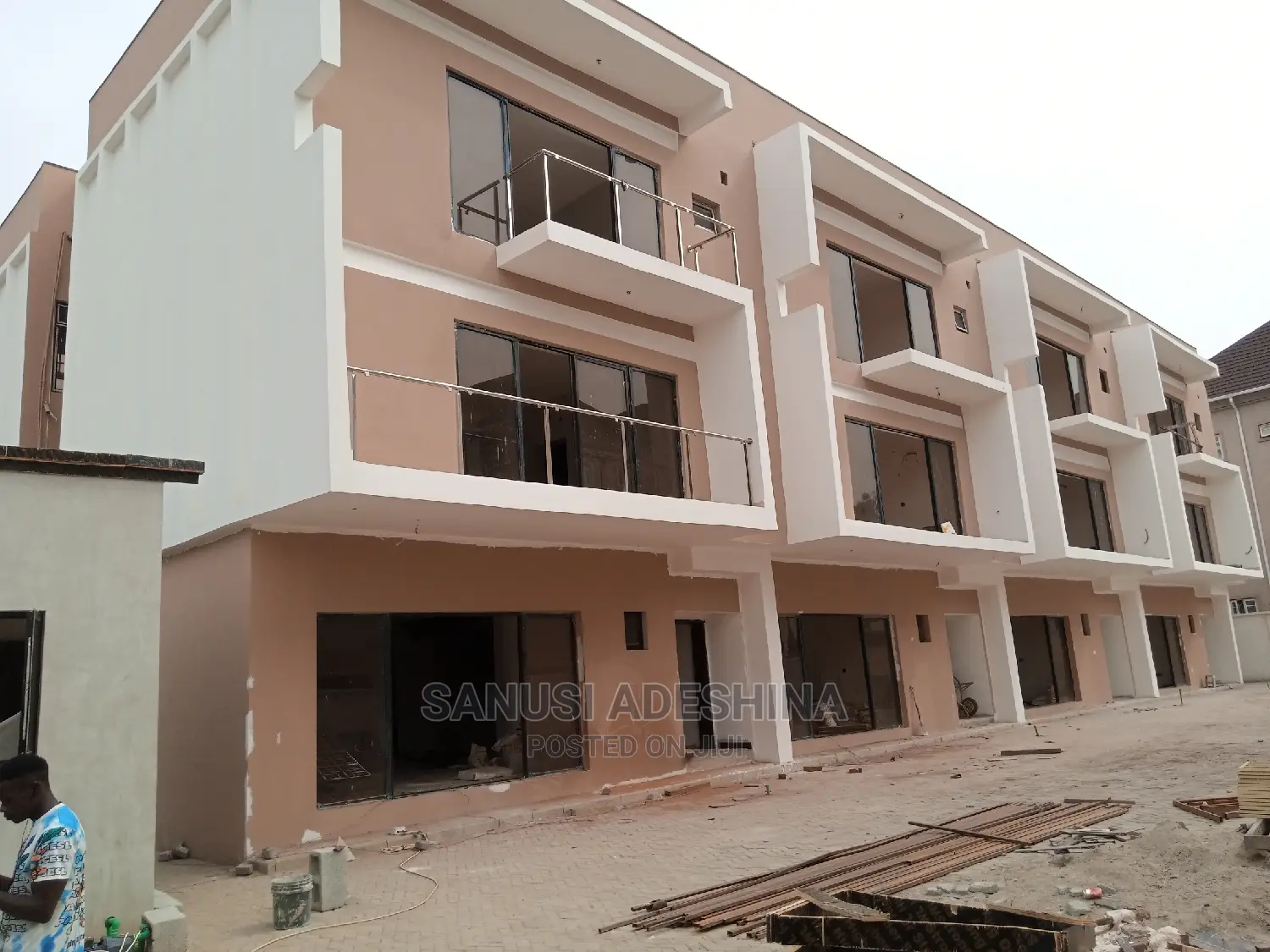 5bdrm Duplex in Life Camp In Fct for sale