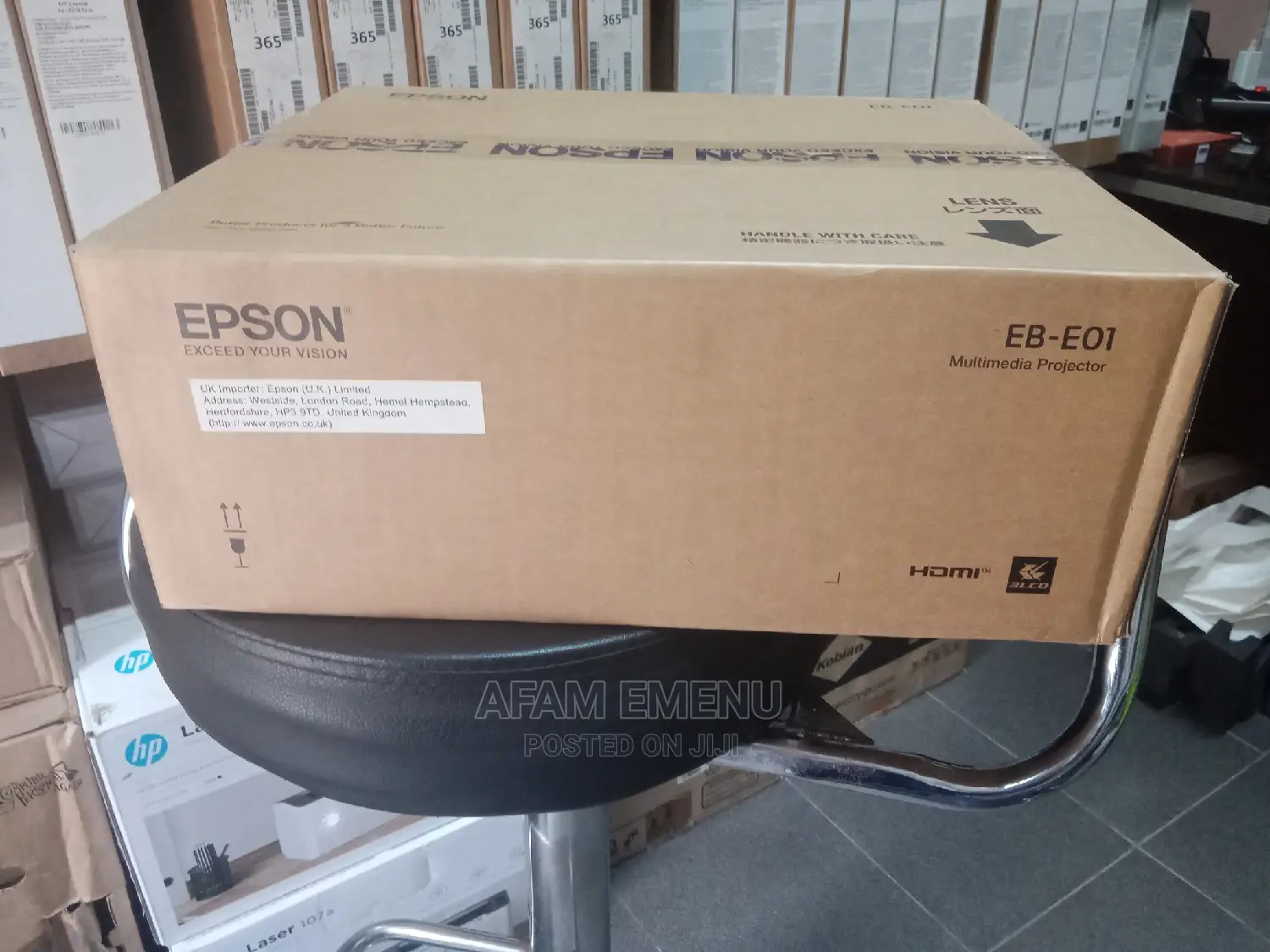 Brand New Projector Epson Eb-E01 3300 Lumens