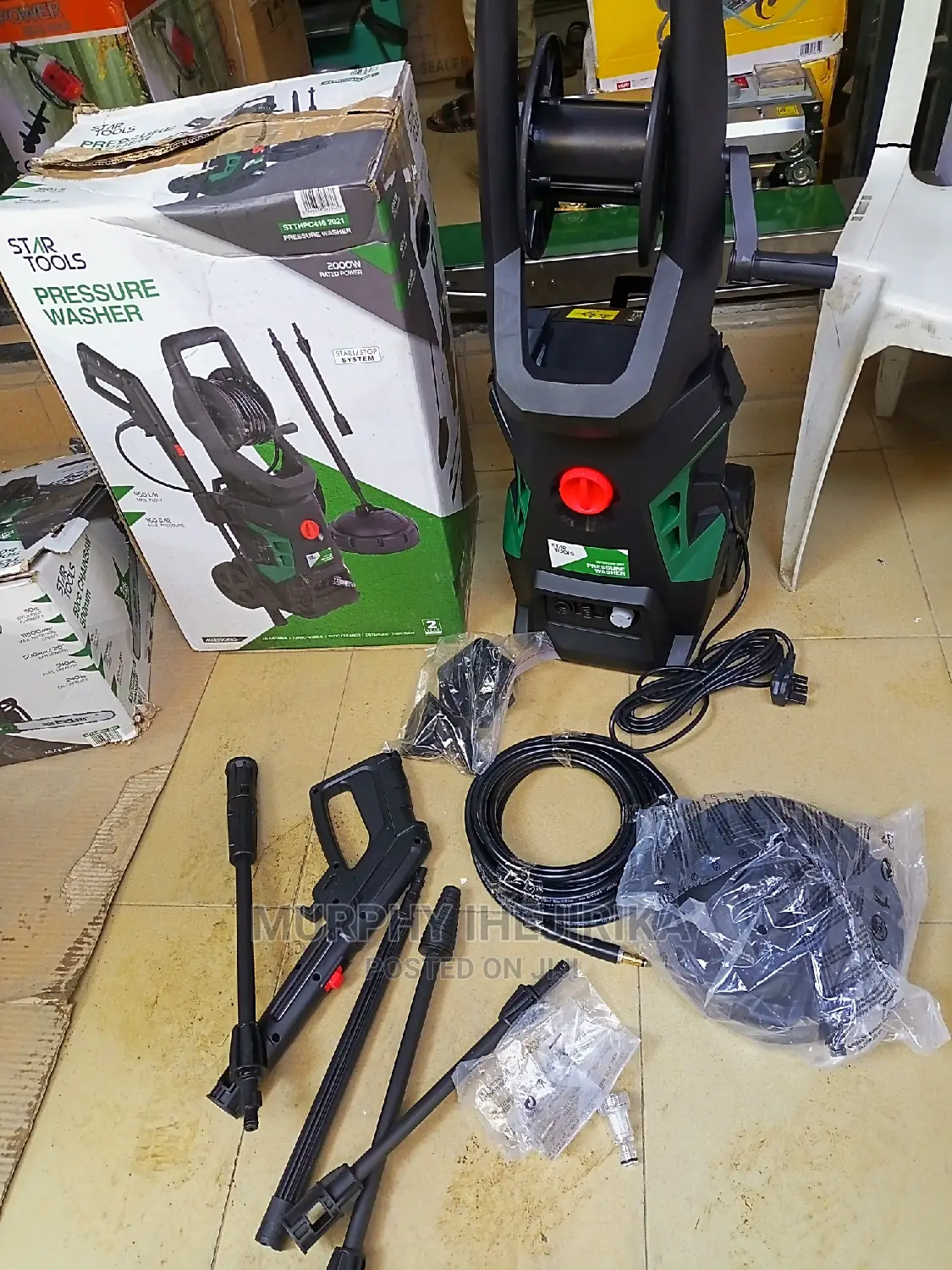 STARTOOL 2000W Pressure Washer With Complete Accessory Set