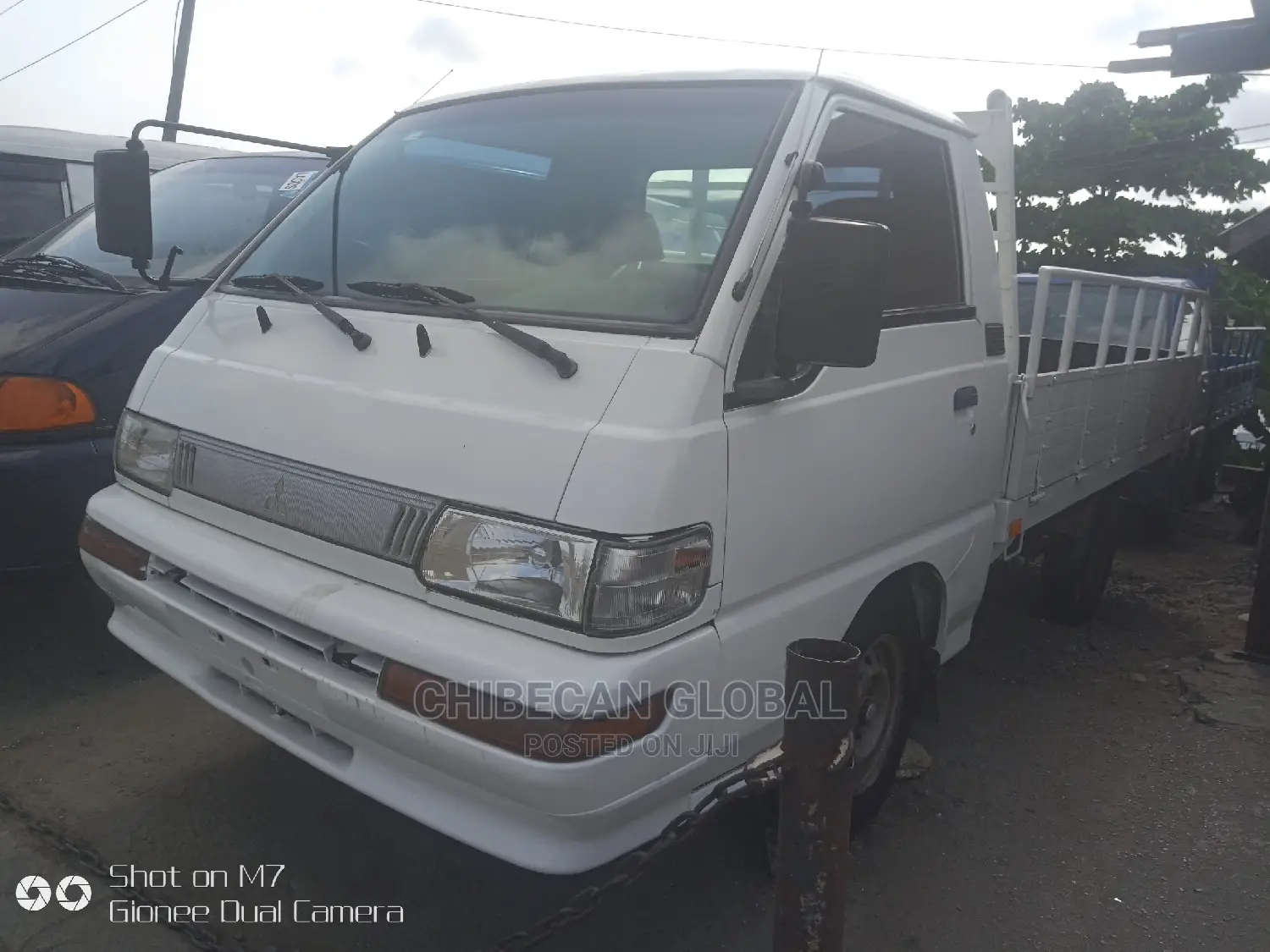 Mitsubishi L300 Delica Pickup Petrol