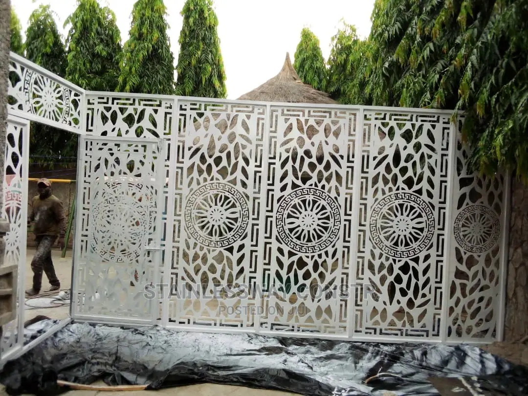 Lasercut Compound Divider at Topnotch