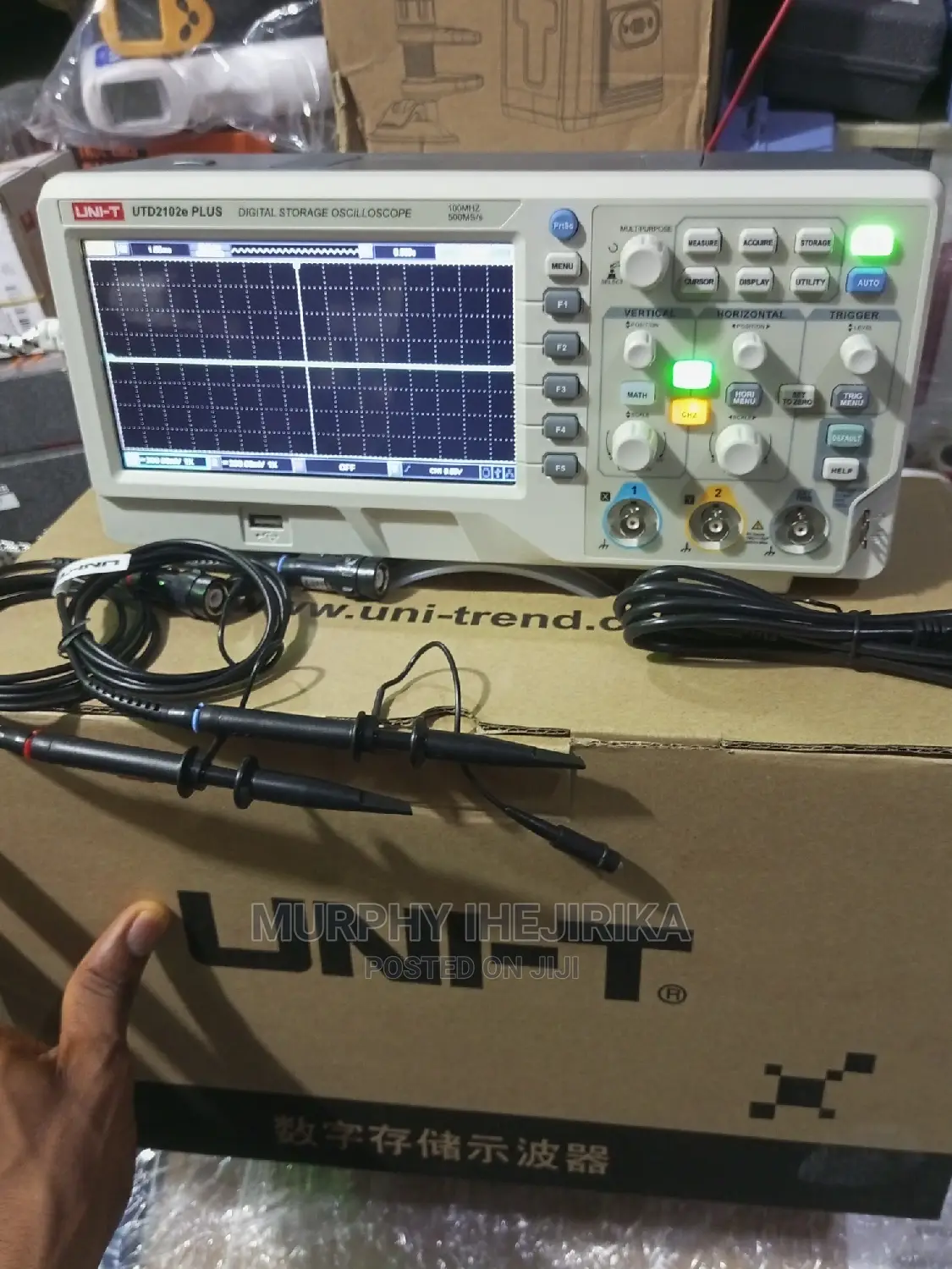 UNI-T Digital Oscilloscope USB Portable 100mhz 2 Channel