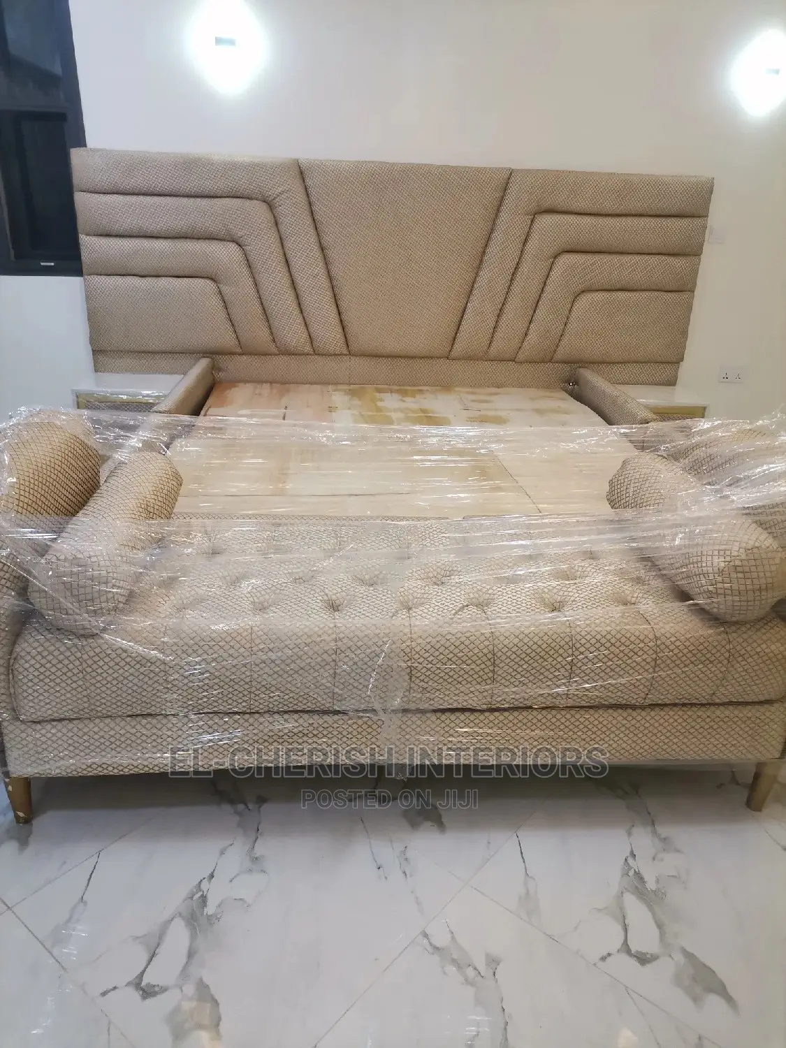 Royal Duch Bed