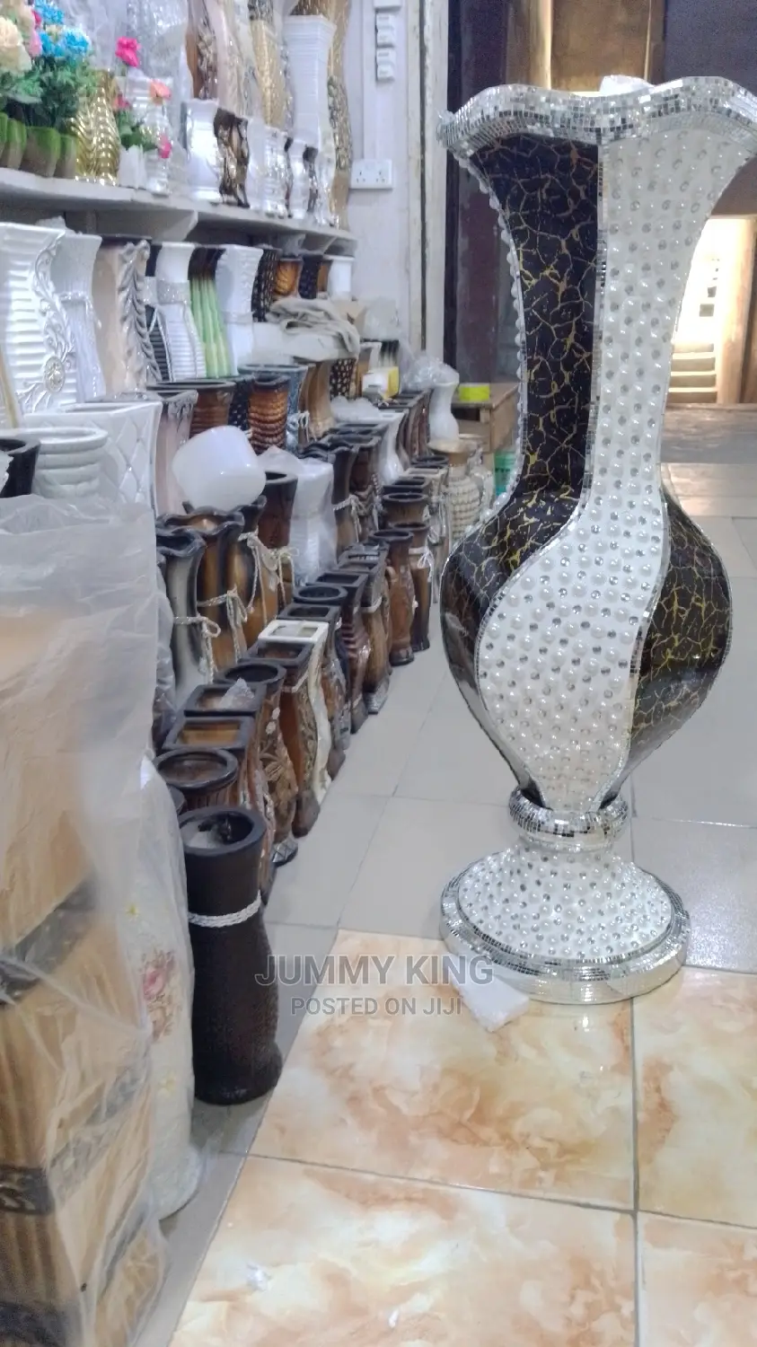 Polished Flower Vase Large Size