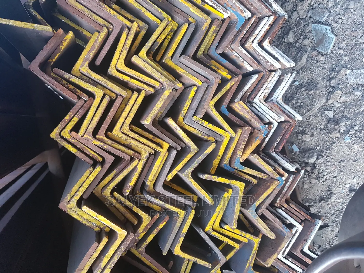 Chequered Plate Angle Iron Z-Purlin