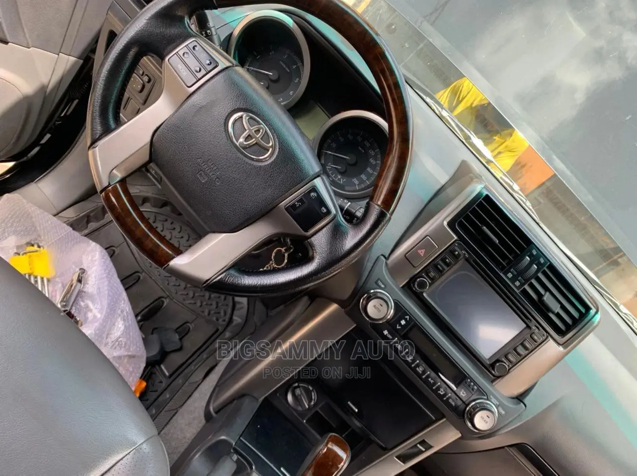 Prado2014 Navigation, Steering Wheel Console Upgradd 2020