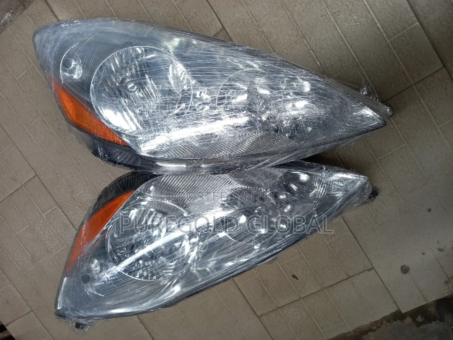 Sienna Headlamp for 2006 Model