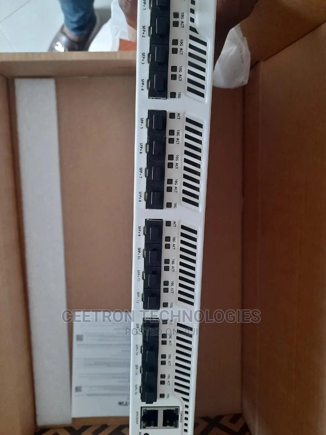 MIKROTIK:CRS317-1G-16S+RM Cloud Router Switch With Routeros