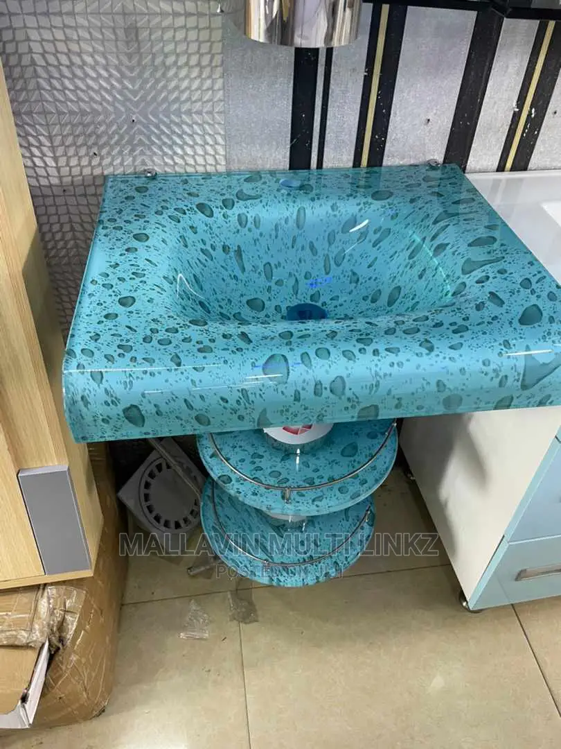 Glass Basin for Dinning Room