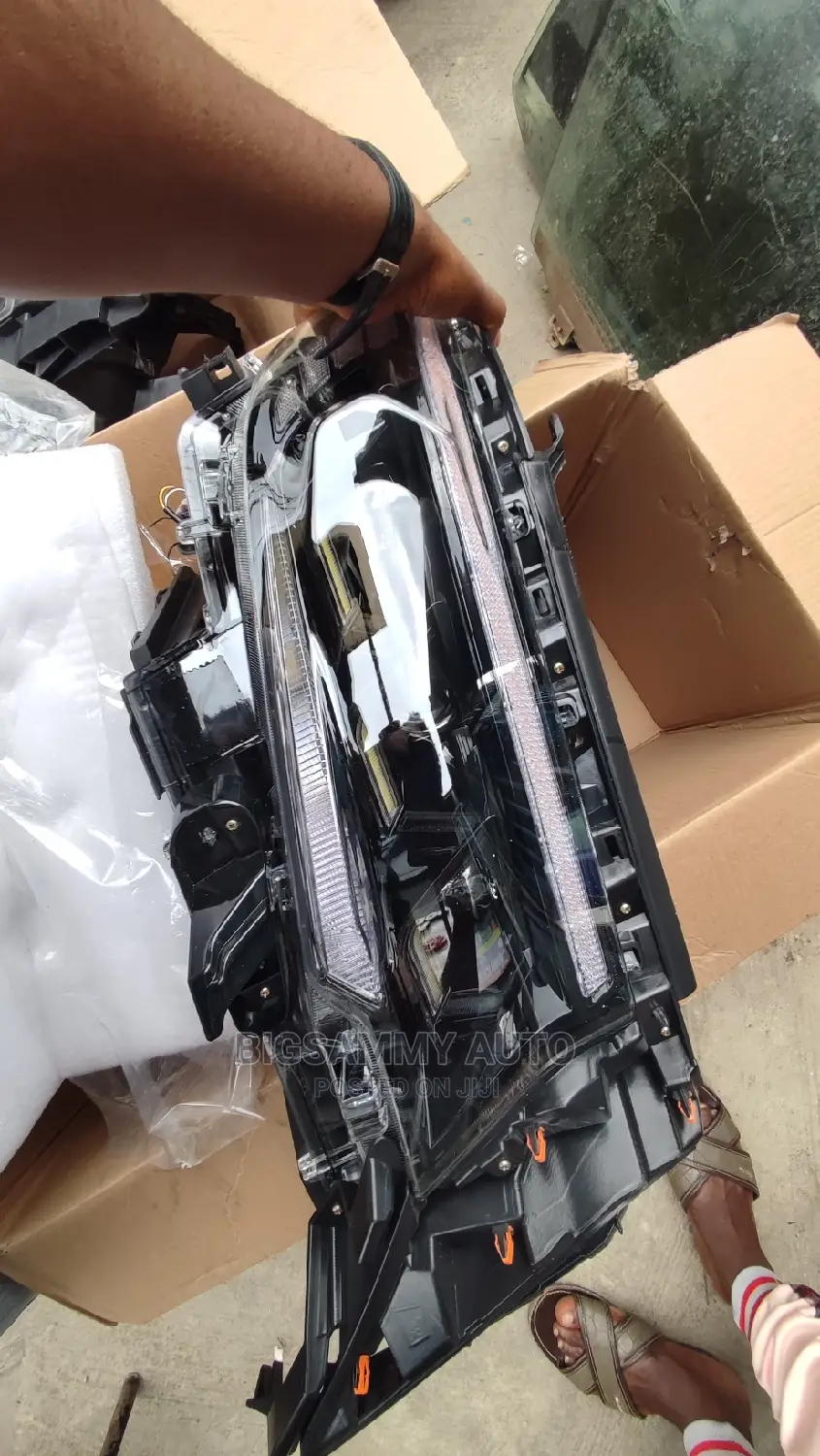 Prado 2018/2020 Three 3 Torch Headlamp