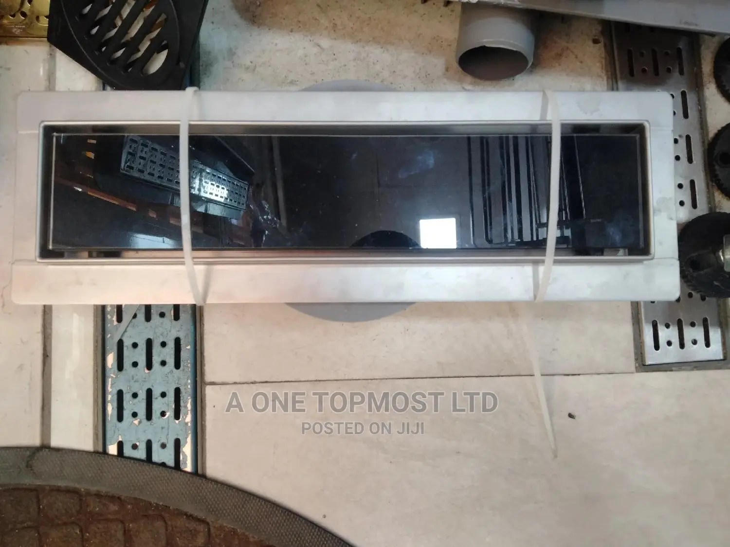 Glass Floor Drain (30cm)