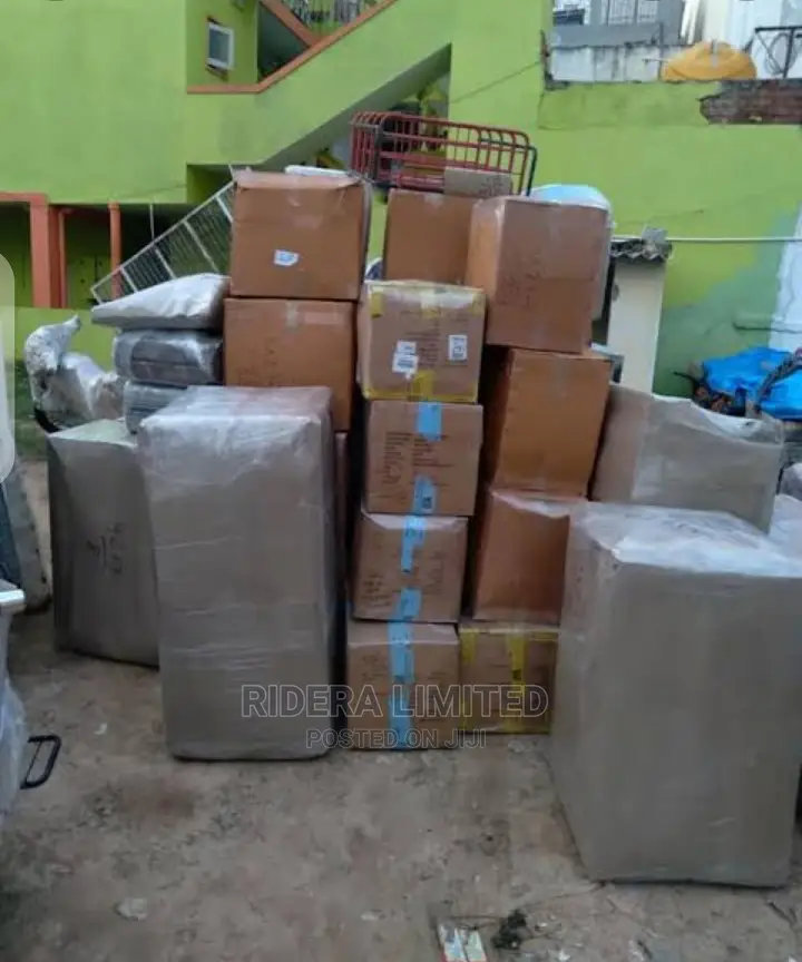 Logistics Van for Moving Goods