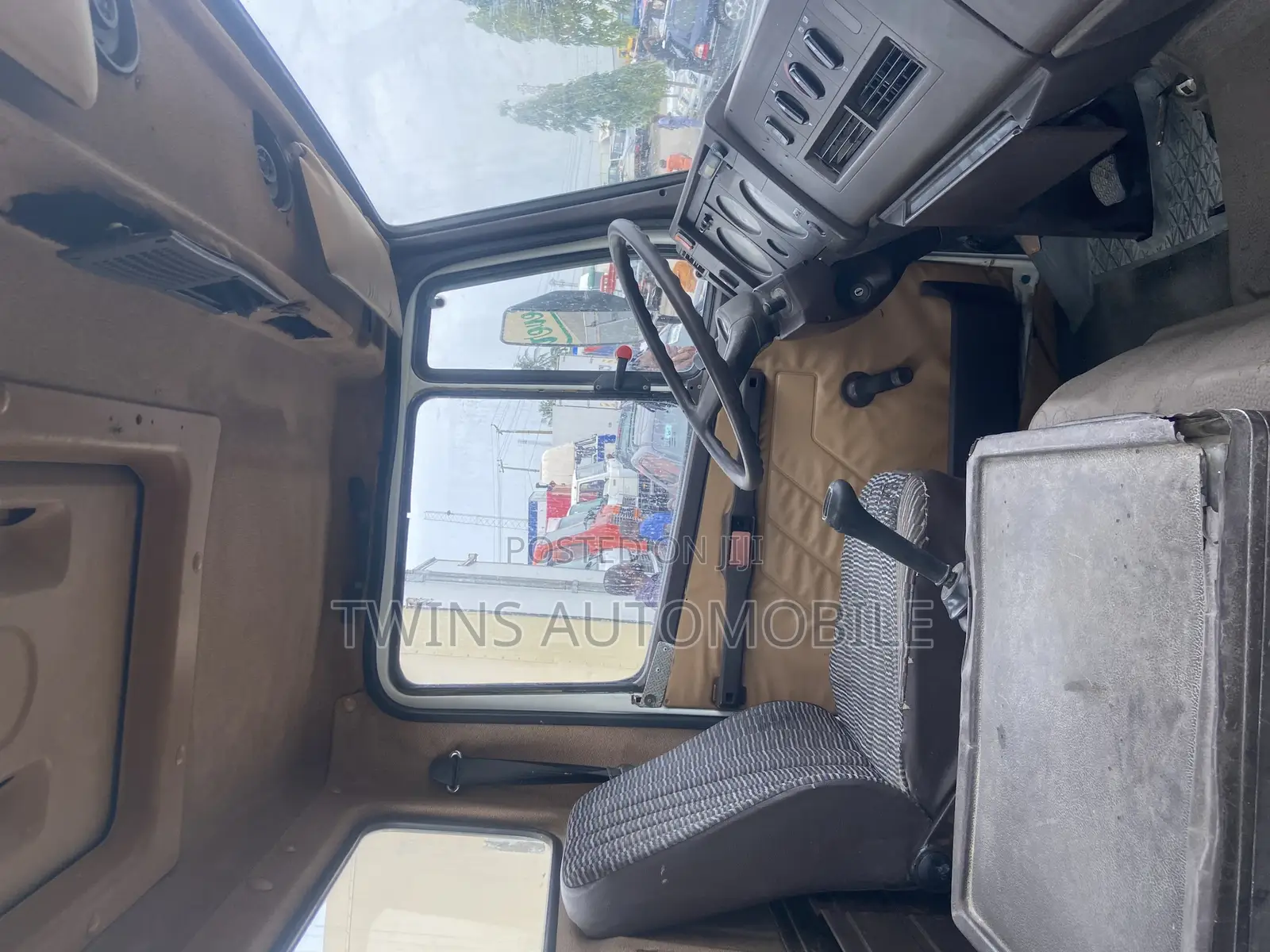 Mercedes-Benz 814,Pickup