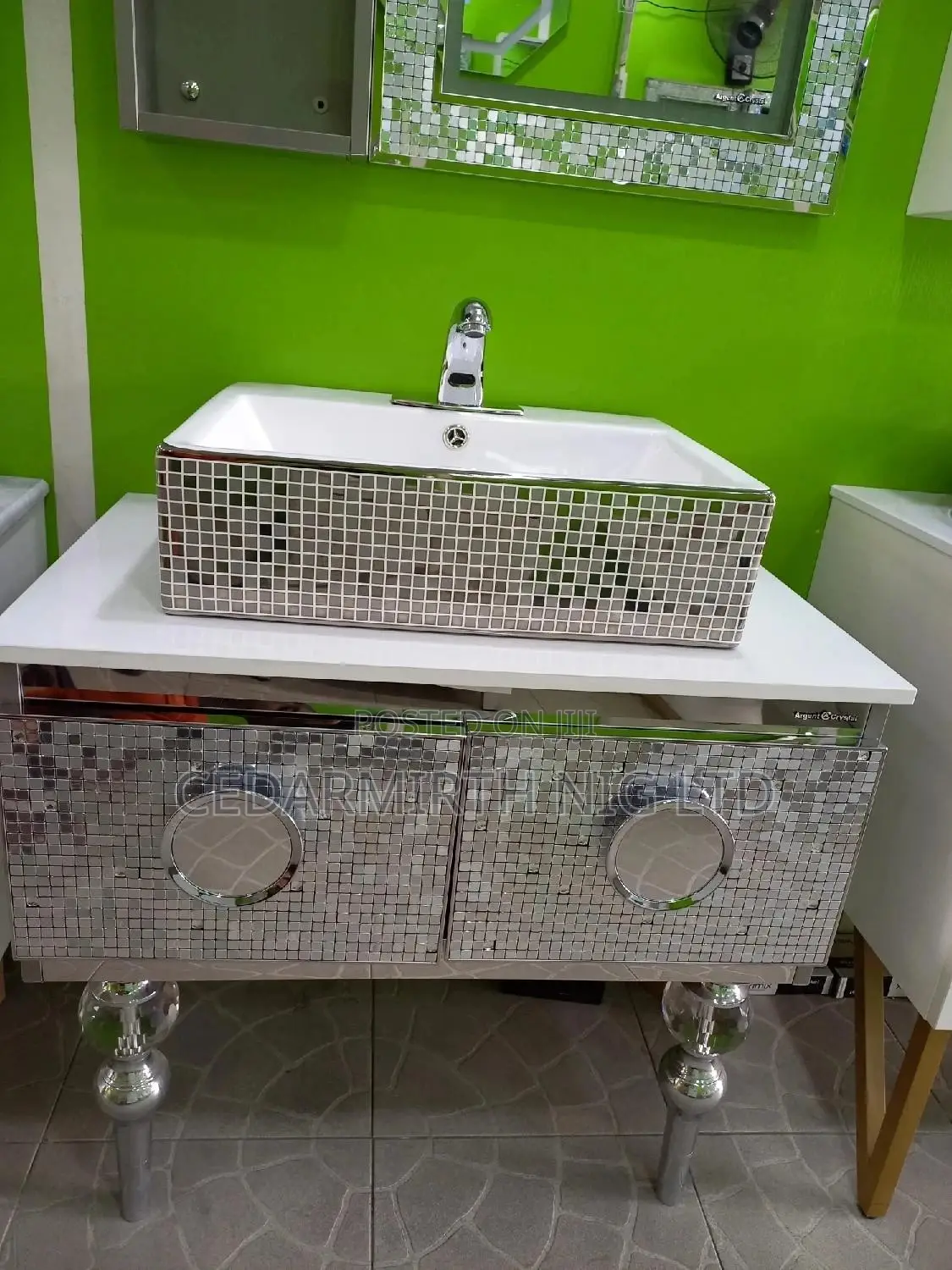 Single Basin Silver Mosaic Bathroom Cabinet