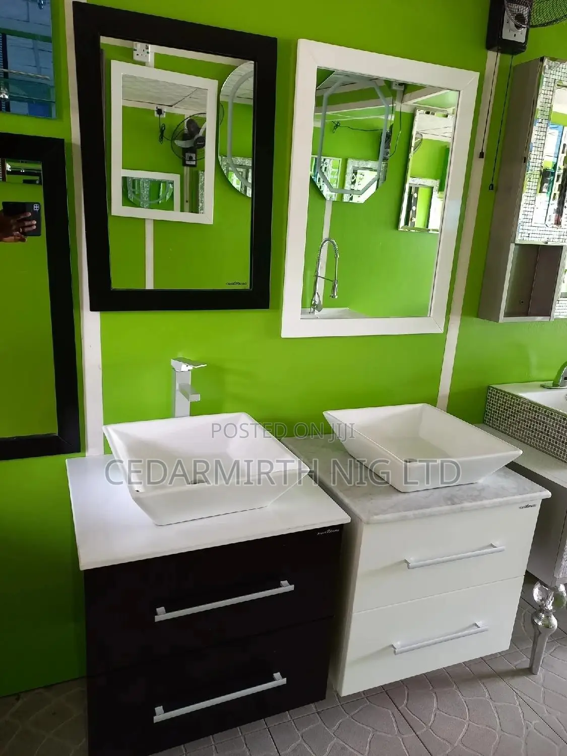 Brown/White Single Basin Bathroom Cabinet