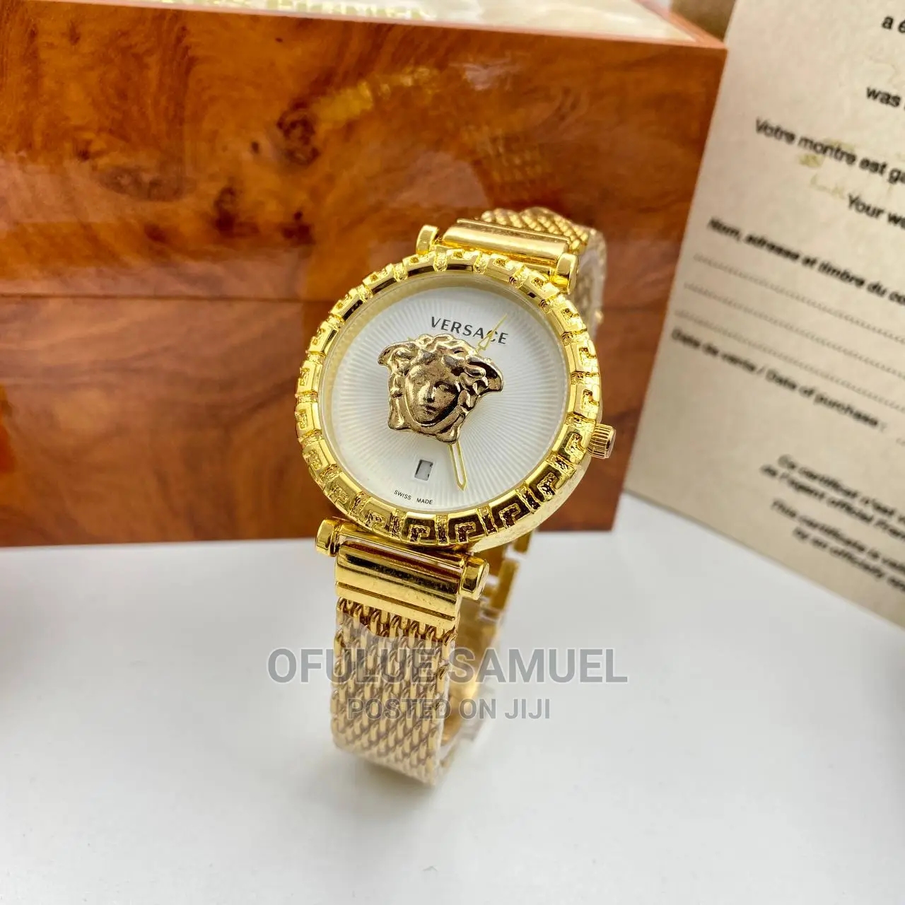 Female Non Tarnished Versace Wristwatch