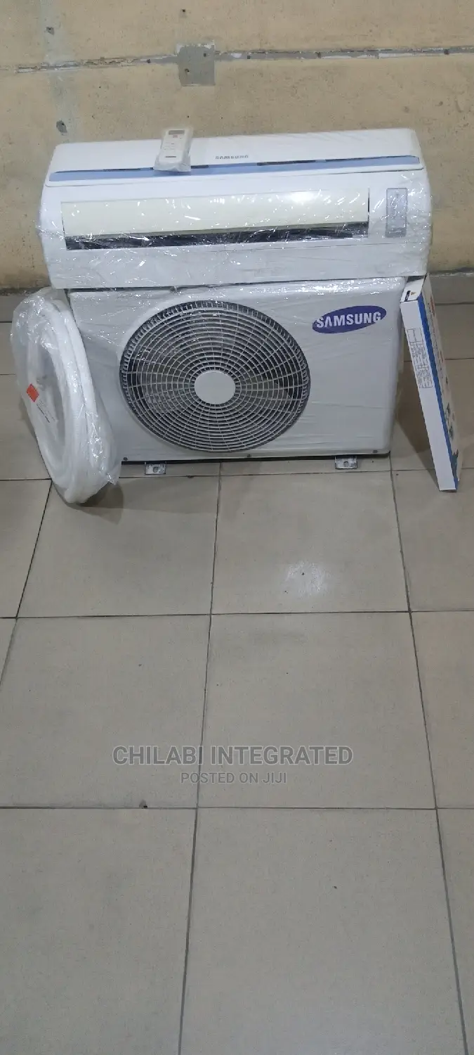 Few Months Old, Foreign Used 1.5hp Samsung Air Conditioner