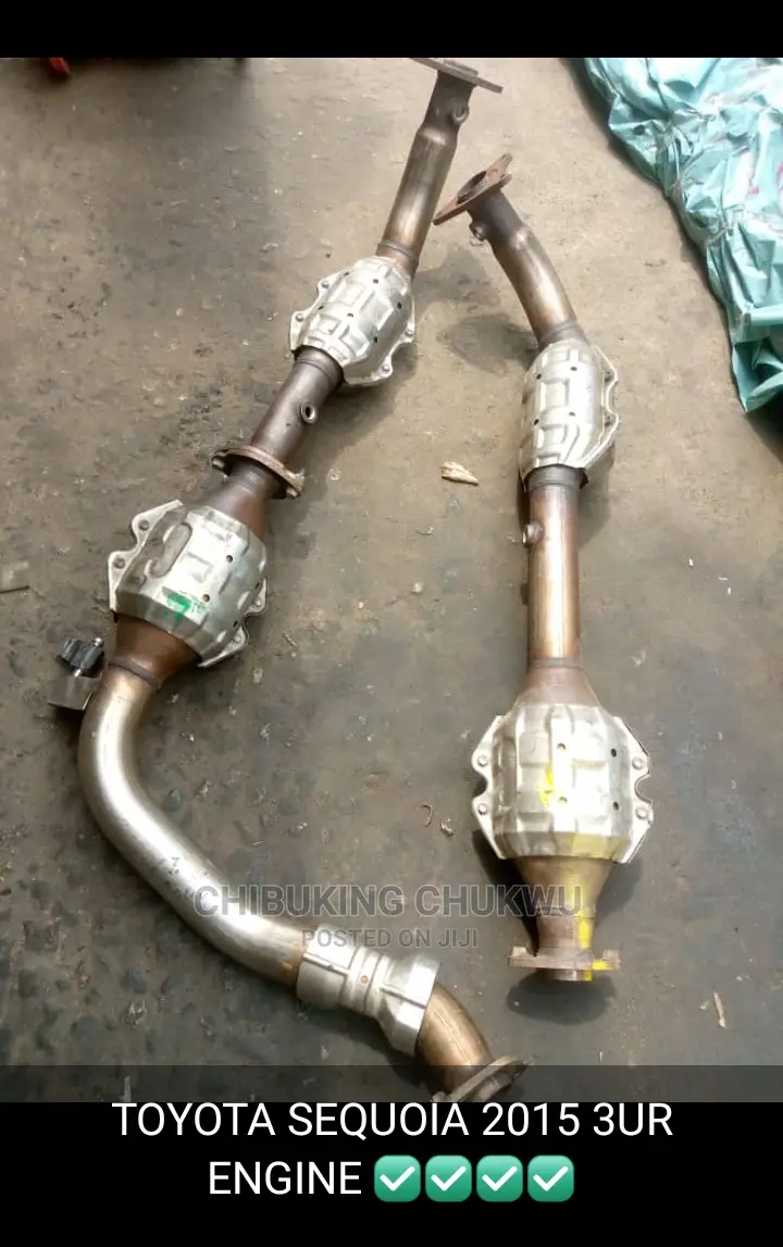 2015 Toyota Sequoia 3UR Catalytic Exhaust Pots