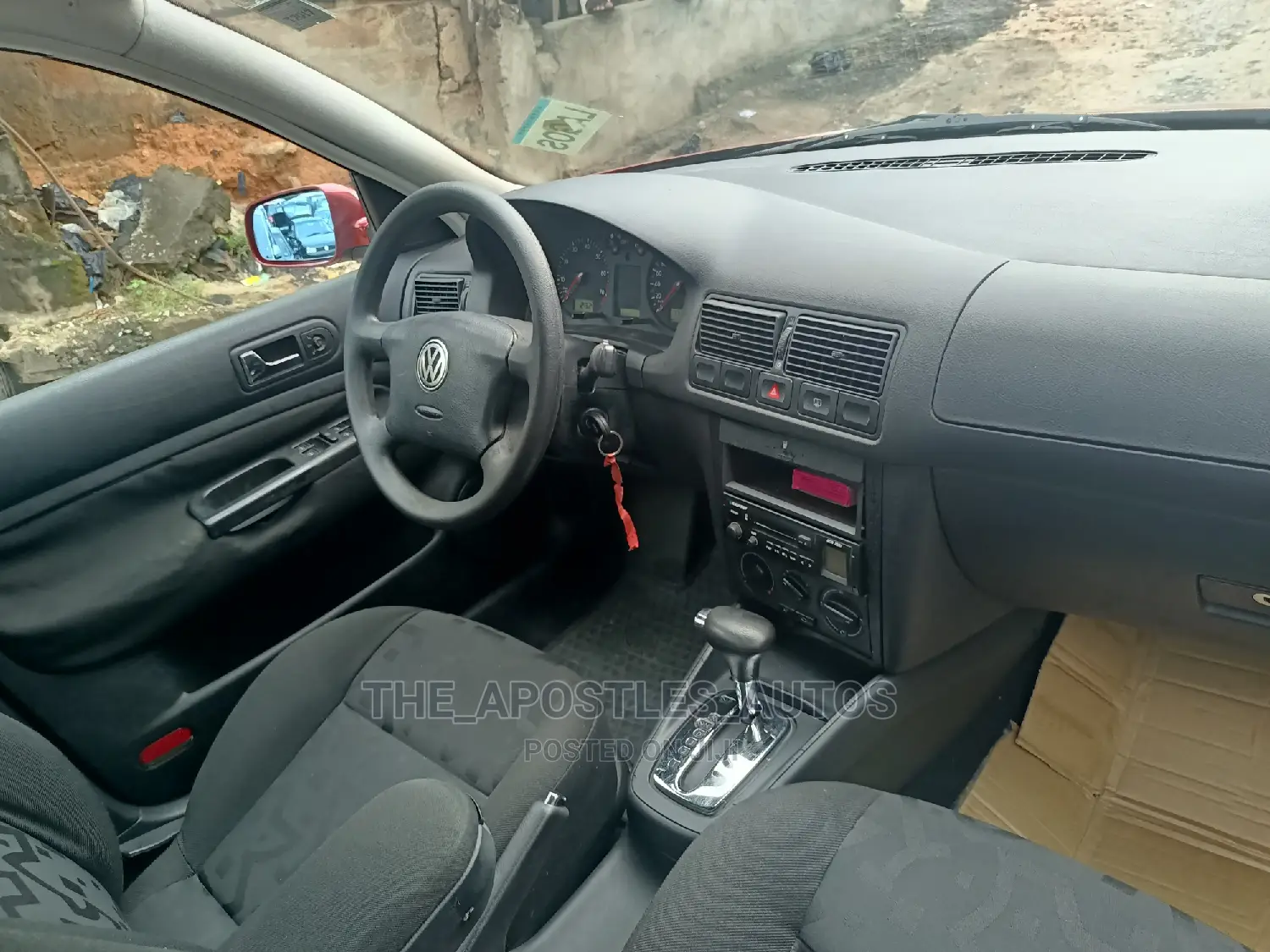 Volkswagen Golf 1.6 2000 Red