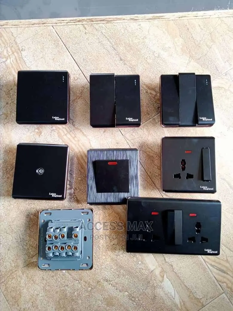 1gang 2gang 3gang Switch and Socket (Black) All Sizes)