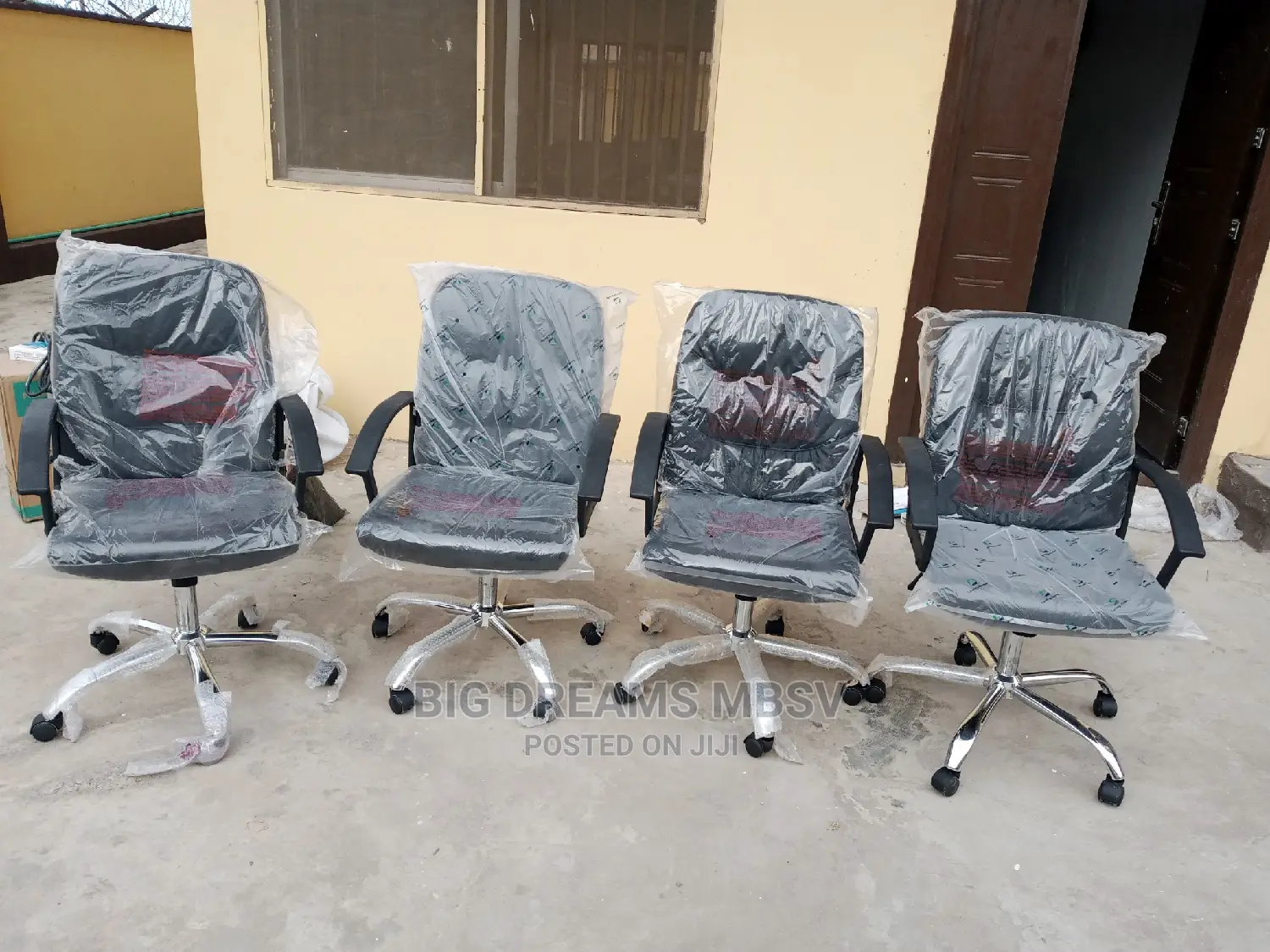 Bco1 Executive Leather Swivle Chair