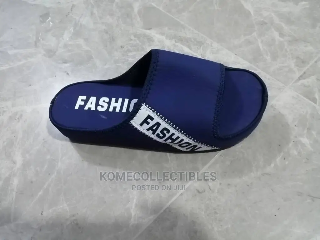 Unisex Foamy Slippers