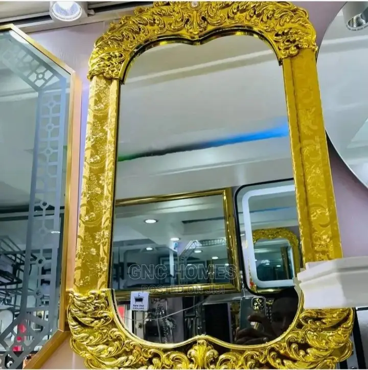 Royal Gold Mirror  (Payment on Delivery)