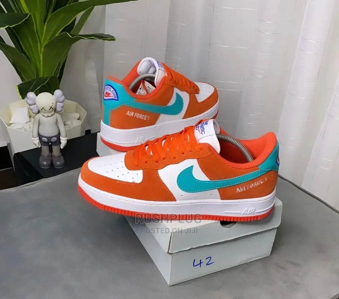 Nike Air Force 1 ‘07 Lv8’ Athletic Club Sneakers