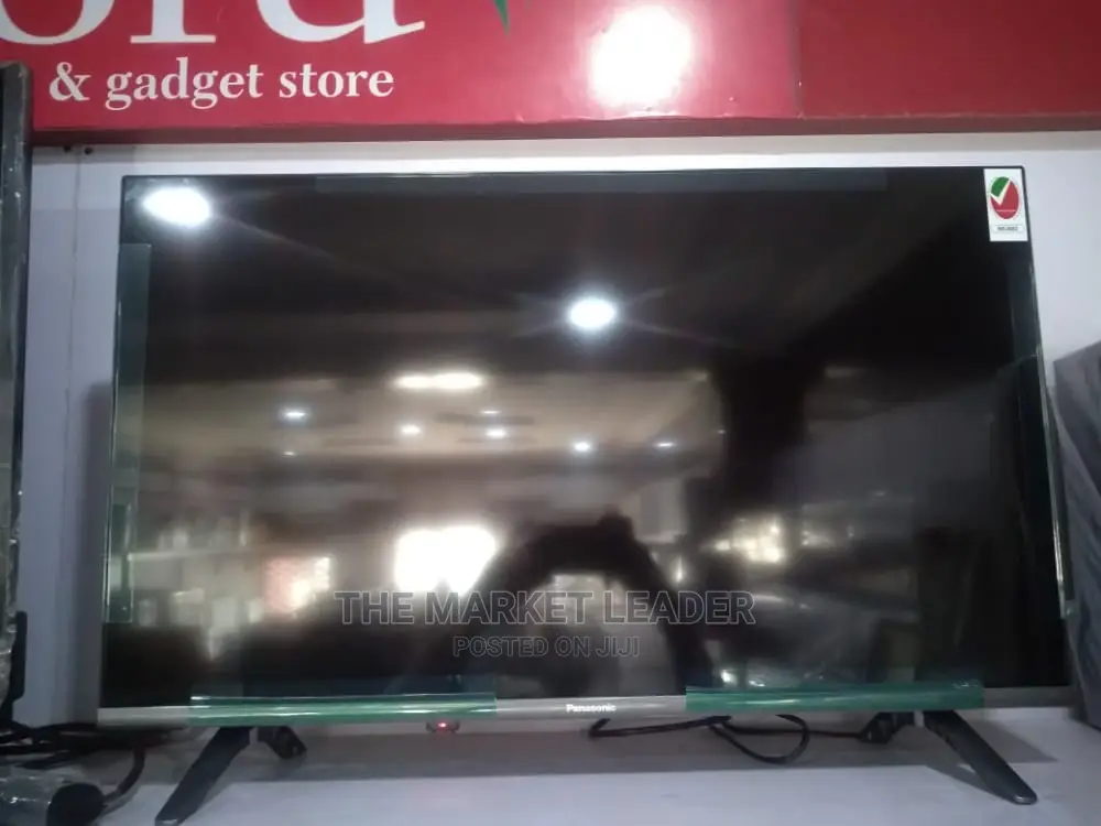 Panasonic Andriod Smart 32 Inches